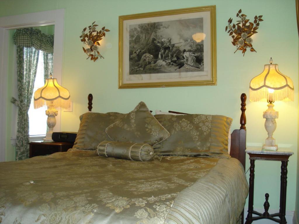 The Bradford Carver Guest House Provincetown Habitación foto