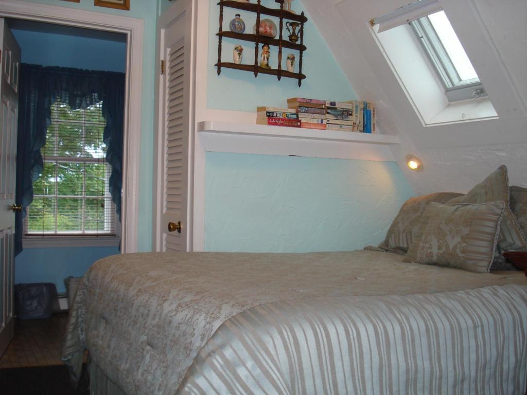 The Bradford Carver Guest House Provincetown Habitación foto